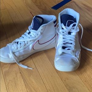 Nike blazer mid high